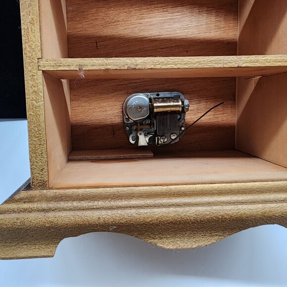 Wooden Musical Jewelry Box Onate Carved Drawers VTG 9.25" High by Royal Sealy - Picture 5 of 12